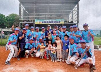 鐵人鄉長游淑貞力推各項全民運動 成立吉安鄉慢壘隊即勇奪成軍首冠