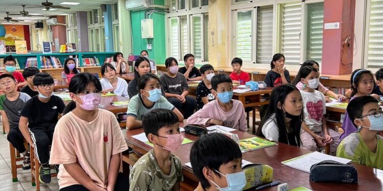 「公平會落實「校園公平、誠信賡續深耕」活動 讓校園中公平誠信廉潔的種子不斷向下扎根及成長茁壯