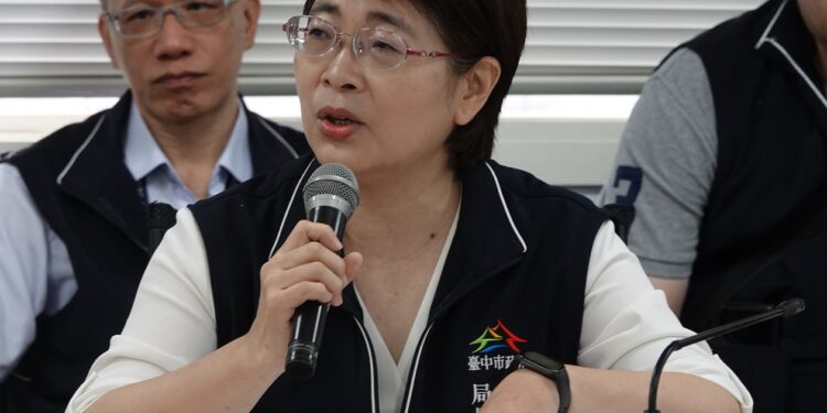 中市議會教育文化委員會參訪綠美圖   展望臺中國際藝文新地標