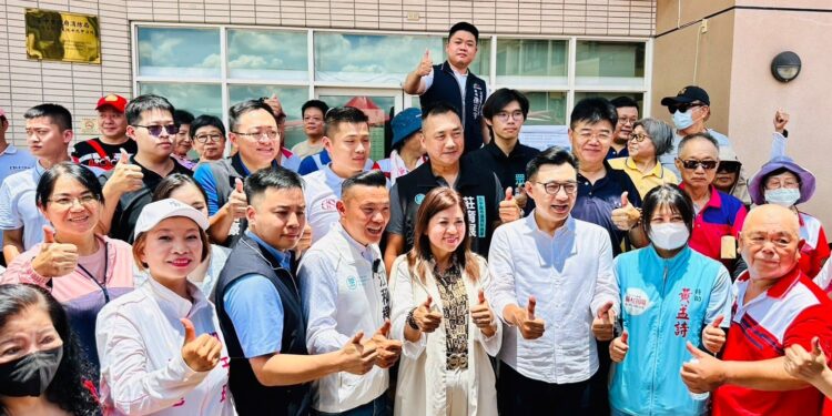 副院長江啟臣會勘頭汴坑溪整治 溪河床整平為河濱公園