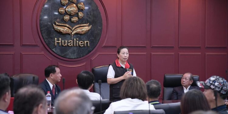 救國團送愛到花蓮捐贈173萬 縣長徐榛蔚感謝社會溫暖相挺 救國團送愛到花蓮捐贈173萬 縣長徐榛蔚感謝社會溫暖相挺