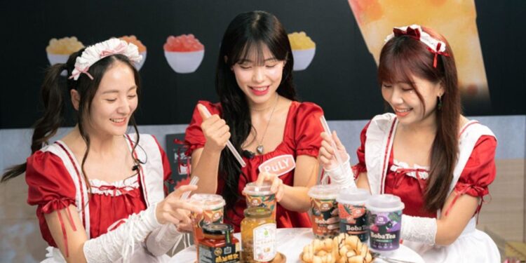 李多慧化身店長站台 6/26台北國際食品展卜立食品 李多慧化身店長站台 6/26台北國際食品展卜立食品