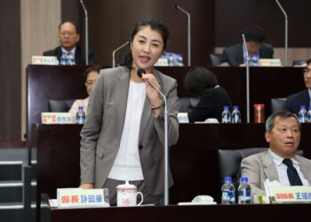 縣議會定期會圓滿閉幕   許縣長承諾統整議員建議全力落實