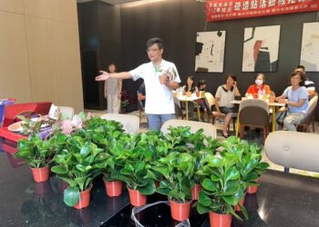 中市社區營造最金典  12區公所摘下金區獎