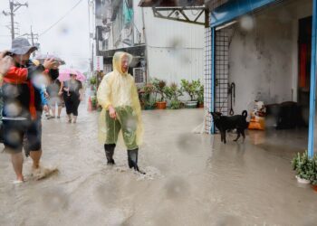 凱米颱風豪雨不斷　翁章梁掌握災情、水上鄉勘災