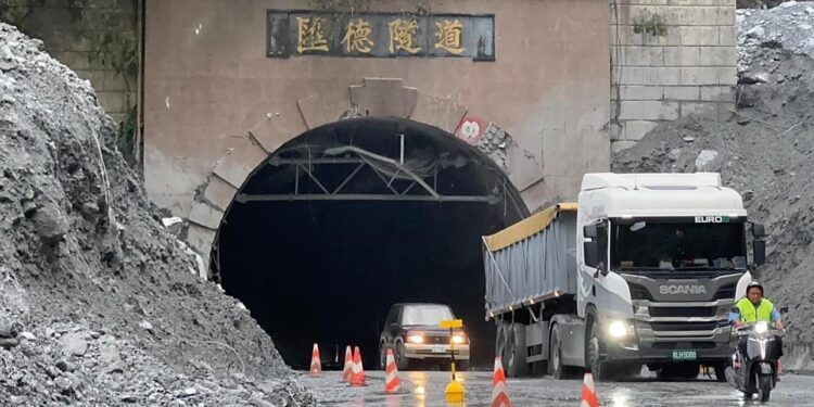 台9線蘇花公路全線搶通》和仁至崇德路段今(7/30)日17時開放通行後 進行夜間封路