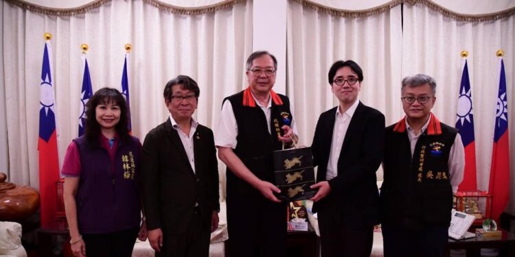 日本全國日台議員友好協議會快閃花蓮 為震後復建給予支持 日本全國日台議員友好協議會快閃花蓮 為震後復建給予支持