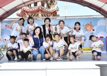 王功漁火節20週年 祈福嘉年華開幕 千人烤蚵熱情登場 吃喝玩樂來彰化