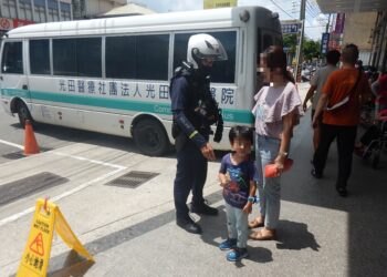 男童轉眼間走失母急報警 清水警在500公尺外尋獲