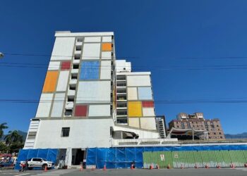 花蓮翰品酒店7月31日展開為期四個月拆除工程 縣府提醒用路人注意用路安全