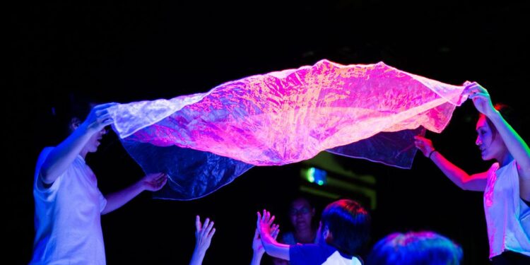 剛出生就帶進劇場看戲  歌劇院首推寶寶劇場6場完售