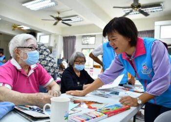 吉安鄉65歲起致贈重陽禮金 游淑貞續推轉帳便利創新措施