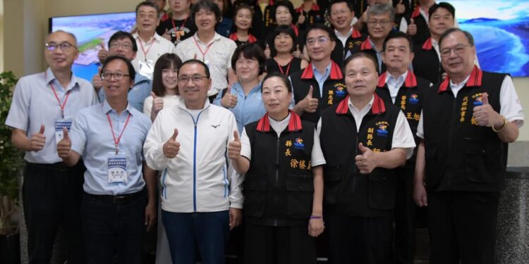 新北市長侯友宜率隊支持花蓮經濟振興 縣長徐榛蔚展望觀光、農特產品展售等合作 共創商機