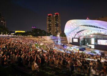 臺中夏日馬戲節首日開演逾3萬人同歡  趕緊來參加