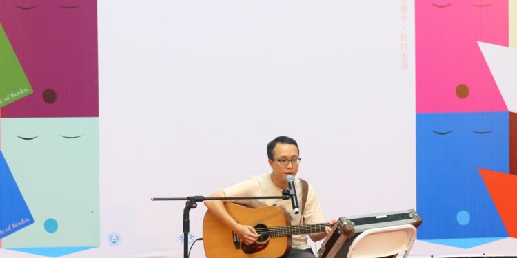 臺中寶寶們圖書館大集合   8/11創意閱讀親子萌翻天