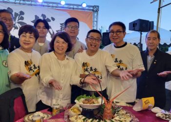 「桃城嘉宴-呷辦桌」開桌　黃敏惠熱情推廣嘉義美食