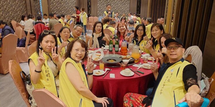 台灣區觀光協會聯合會第九屆第七次理監事 總會長共同推動台灣觀光產業發展 台灣區觀光協會聯合會第九屆第七次理監事 總會長共同推動台灣觀光產業發展