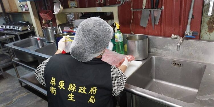 屏東縣加強中秋應景食品抽驗 保障民眾食品衛生安全 屏東縣加強中秋應景食品抽驗 保障民眾食品衛生安全