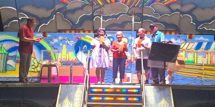 熱鬧非凡》113年度議長盃歌唱比賽暨中秋節聯歡盛會成功舉行 熱鬧非凡》113年度議長盃歌唱比賽暨中秋節聯歡盛會成功舉行