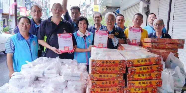 玄天宮、聖玄宮、宗教文化藝陣協會再捐物資揚善吉安鄉