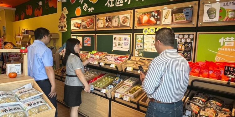 番路「飲冰柿茶集」  獲全國農會首家ISQM國際服務品質認證