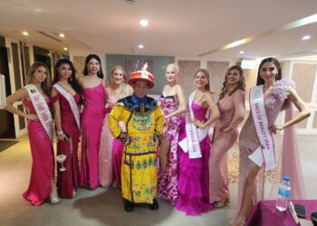 皇帝出征併觀光邀請世界美顏小姐  台灣萬里長城拍照打卡當網紅