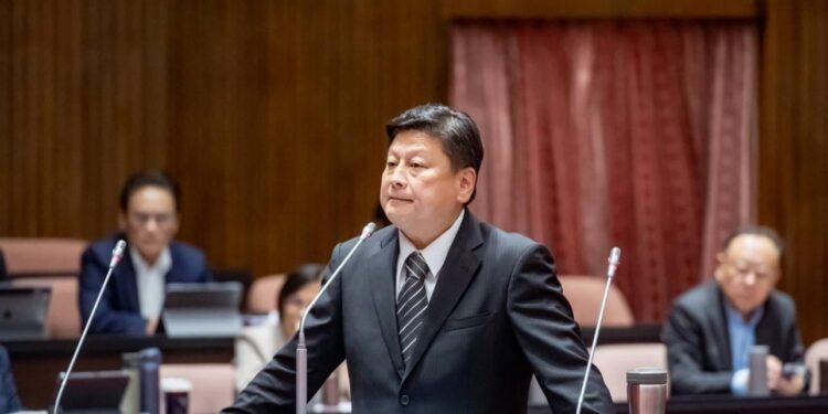 立院開議總質詢第一棒 傅崐萁聚焦花蓮問卓揆:看到人民眼淚嗎? 立院開議總質詢第一棒 傅崐萁聚焦花蓮問卓揆:看到人民眼淚嗎?