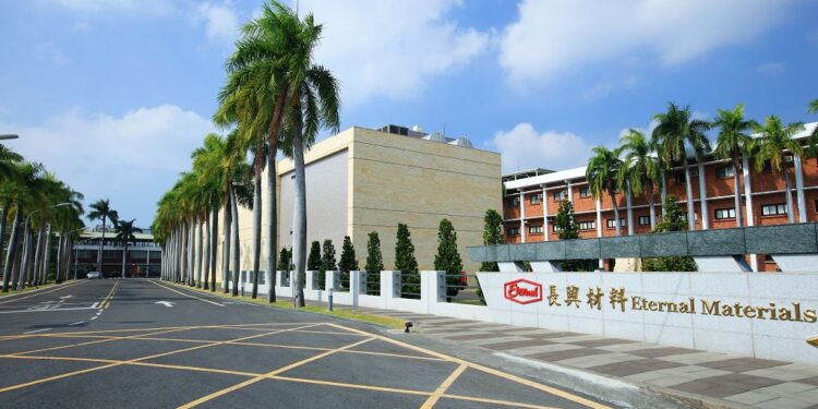 長興材料與台灣立邦塗料攜手打造綠色新未來! rPET卷鋼塗料引領循環經濟新浪潮 長興材料與台灣立邦塗料攜手打造綠色新未來! rPET卷鋼塗料引領循環經濟新浪潮