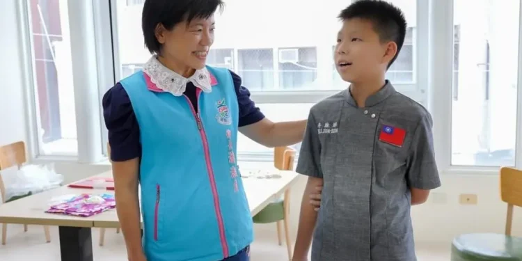 用愛育才》游淑貞嘉勉韓國釜山技能金牌師生 共創花蓮榮耀