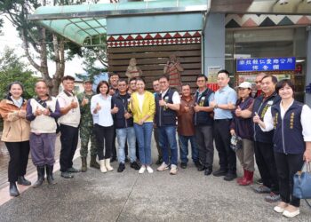 山陀兒颱風陸上警戒 許縣長不畏強風上山關心防災準備