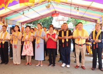 敦和宮財神爺神尊重修安座開光 高162台尺重60噸