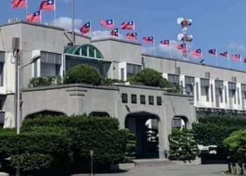 花蓮縣政府公告》因明(10/03)日花蓮縣預估雨量已達停班停課標準 明(3)日花蓮縣全縣停止上班、上課