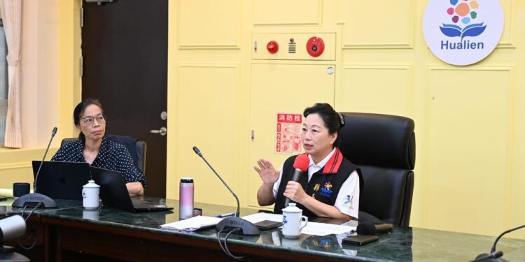 花蓮縣政府願景獲MIT入選麻省理工學院區域創業加速計畫 首場新生訓練會議登場 徐榛蔚期許花蓮翻轉、世界看見 花蓮縣政府願景獲MIT入選麻省理工學院區域創業加速計畫 首場新生訓練會議登場 徐榛蔚期許花蓮翻轉、世界看見