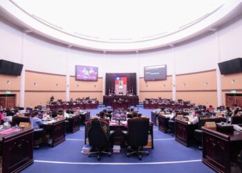 花蓮縣議會第20屆第4期定期大會 徐榛蔚針對各面向施政成果及114年規劃進行施政總報告