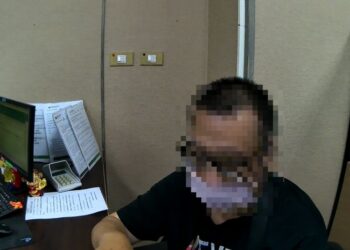 菜鳥女警發現端倪立大功   耐心勸說助男子保住250萬