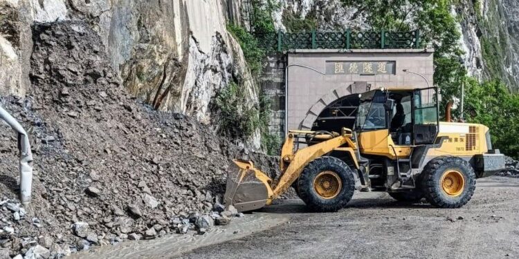 蘇花公路台9線和仁~崇德路段今(10/02)日上午8、10、12時開放3次通行