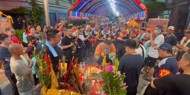 蚵子寮七房龍聖宫尹府千歲 肇啟神眸開光遶境大典 蚵子寮七房龍聖宫尹府千歲 肇啟神眸開光遶境大典