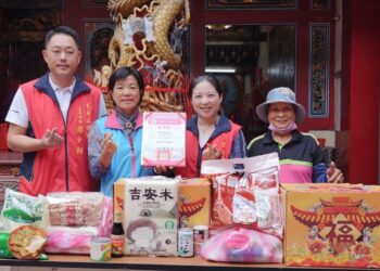 觀音寮、聖天宮、五穀宮佈施吉安鄉 運用提領券及社區型物資發放增效益