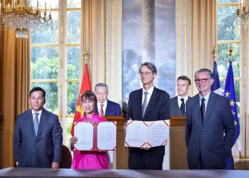 越捷航空加速擴展規模 引進全新空中巴士飛機 簽署數十億美元引擎合約