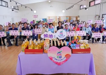 游淑貞攜善心資源運能榮得三冠王 實踐銀髮照護在地安養關愛與承擔