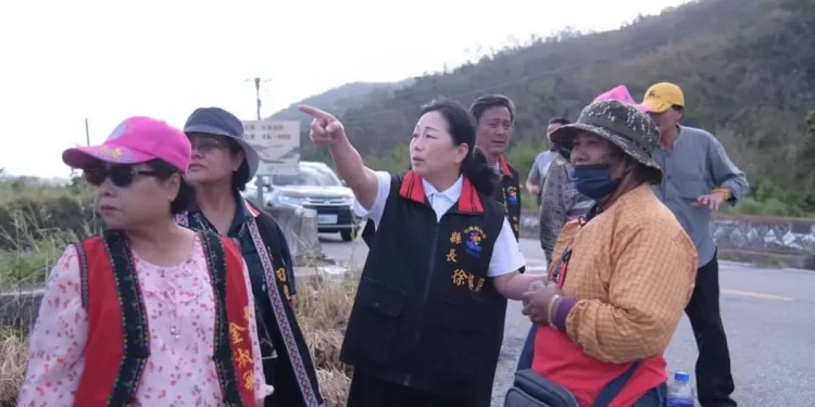 康芮颱風重創花蓮南區 徐榛蔚視察受災狀況 全力協助鄉親度過難關 康芮颱風重創花蓮南區 徐榛蔚視察受災狀況 全力協助鄉親度過難關