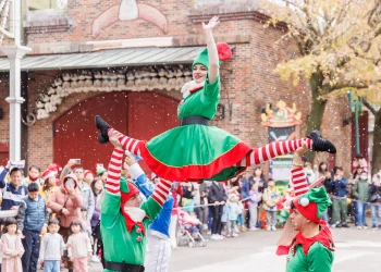 十二月到關西看飄雪 星夜雪國一次滿足孩童的繽紛幻想 早鳥下訂招待暢玩童話小鎮 入住六福莊每人只要,125元