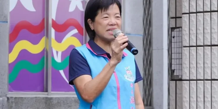 游淑貞清晨迅速動員百人協力 國軍挹注吉安鄉災後鄉容修整 游淑貞清晨迅速動員百人協力 國軍挹注吉安鄉災後鄉容修整