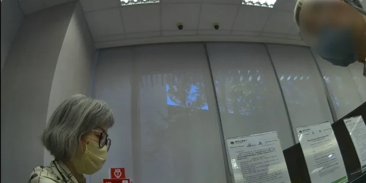 猜猜我是誰詐騙再現 機靈警巧妙攔截38萬匯款危機 猜猜我是誰詐騙再現 機靈警巧妙攔截38萬匯款危機