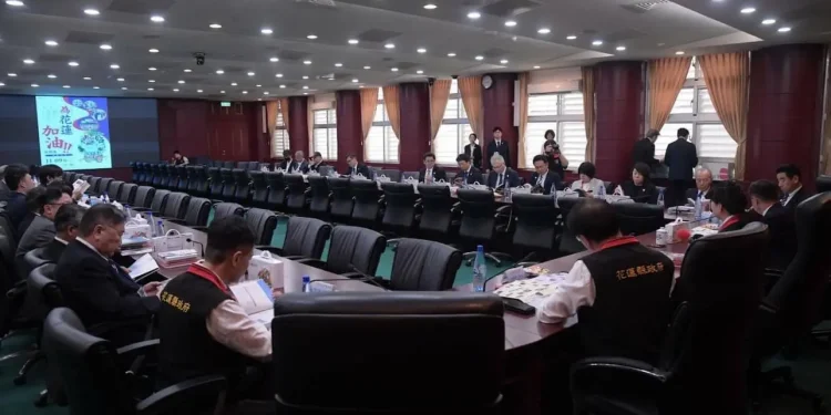 盛岡市長、議長率團拜會花蓮縣長徐榛蔚 盛岡山車睽違五年訪花 深化台日交流情誼 盛岡市長、議長率團拜會花蓮縣長徐榛蔚 盛岡山車睽違五年訪花 深化台日交流情誼