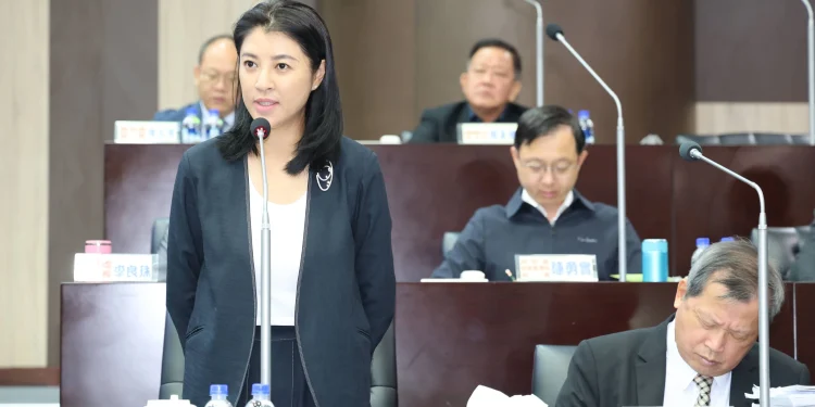 天兔颱風將來襲 許縣長籲加強防颱 天兔颱風將來襲 許縣長籲加強防颱