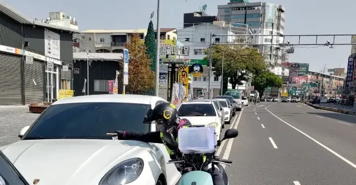 元旦出遊白河台灣萬里長城  台南市路邊停車免收費1天