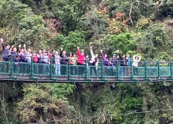 張峻議長攜手議員 以實際行動振興南區觀光 歡迎國人來花蓮旅遊 讓花蓮早日揮別慘淡觀光