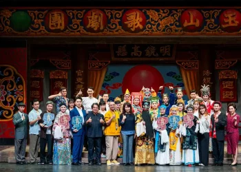 沒看過歌仔戲的人也會上癮  明華園總團散戲好評四度巡演