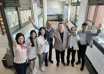 從夜市攤車到億元帝國 玄大校友創造焦糖楓傳奇